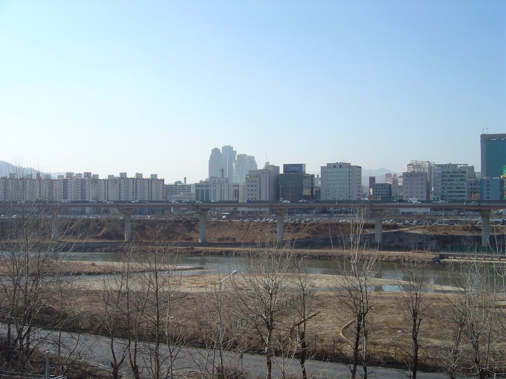 �ܺ����� - ��