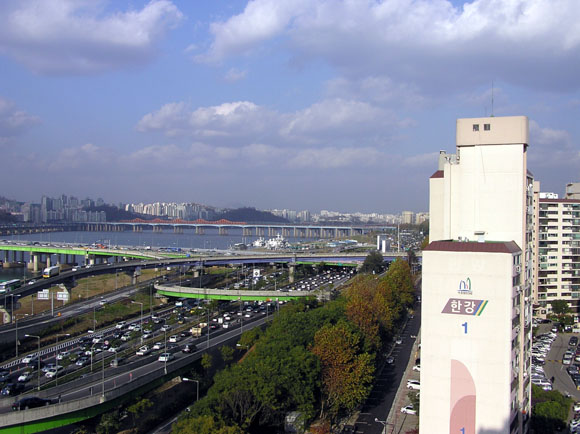 �ܺ����� - ��