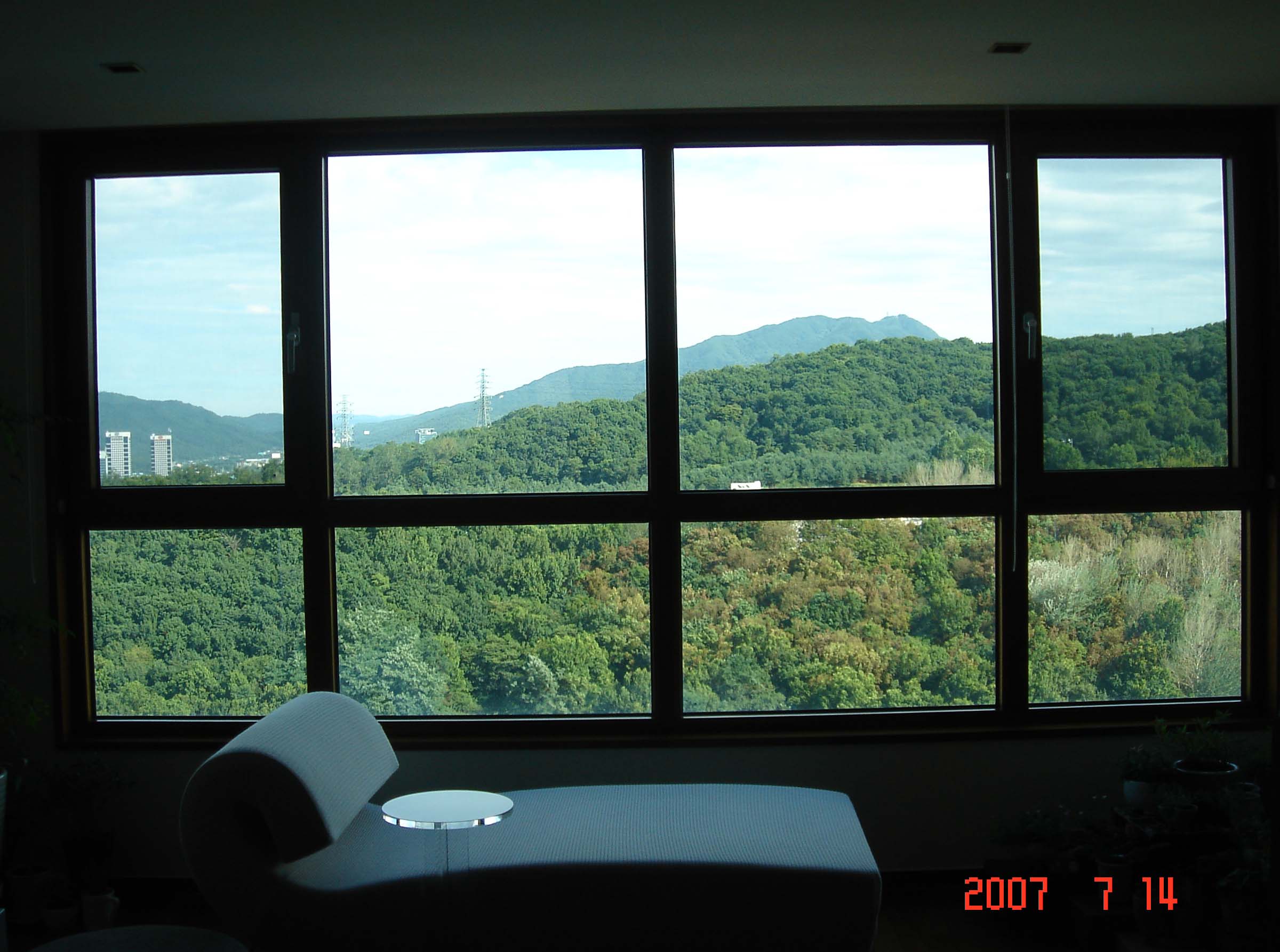 �ܺ����� - ��